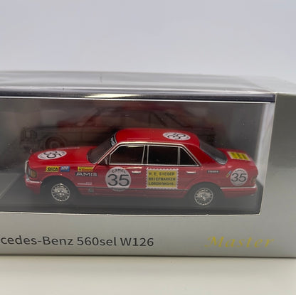 1/64 Master Mercedes-Benz 560sel W126 Red