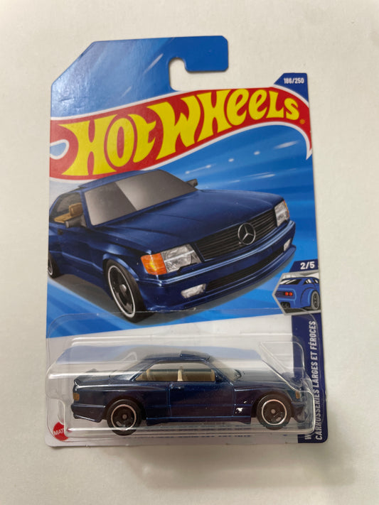 Hot Wheels 1/64 ‘89 Mercedes-Benz 560 Sec AMG Blue - Damaged Box