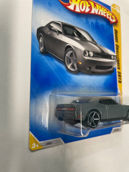 Hot Wheels 1/64 Dodge Challenger SRT8 Grey