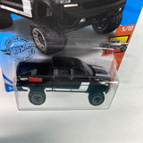 Hot Wheels 1/64 ‘19 Chevy Silverado Trail Boss LT Black - Damaged Card