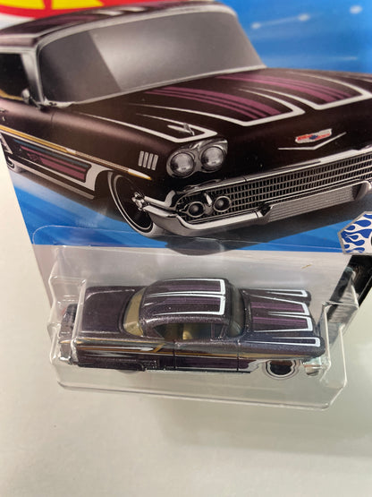Hot Wheels 1/64 ‘58 Chevy Impala Brown