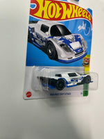 Hot Wheels 1/64 Mad Mike Drift Attack Blue & White