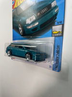 Hot Wheels 1/64 ‘94 Audi Avant RS2 B Green - Damaged Card