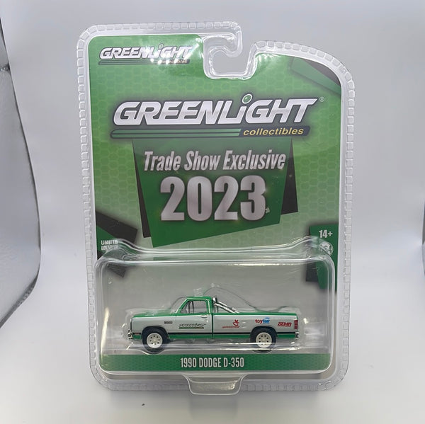 1/64 Greenlight Trade Show Exclusive 2023 1990 Dodge D-350 Green