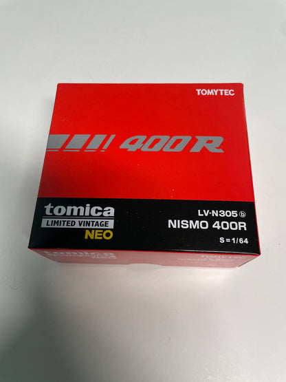 Tomica Limited Vintage Neo 1/64 LV-N305b Nissan Skyline GT-R NISMO 400R Red