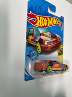 Hot Wheels 1/64 ‘92 Ford Mustang Orange