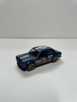 *Loose* Hot Wheels 1/64 Mystery Models Datsun Bluebird 510 n3 Blue & White