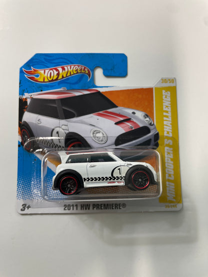 Hot Wheels 1/64 Mini Cooper S Challenge Short Card White
