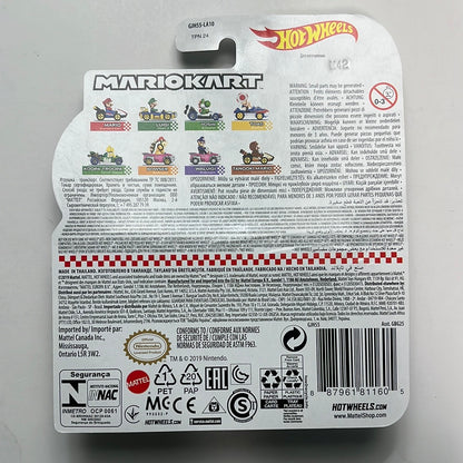 Hot Wheels Mario Kart Tanooki Mario w/ Standard Kart