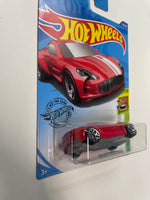 Hot Wheels 1/64 Aston Martin One-77 Red & White