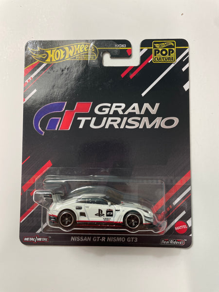 Hot Wheels 1/64 Pop Culture Gran Turismo Nissan GT-R Nismo GT3 White - Damaged Card