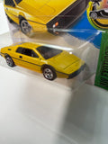 Hot Wheels 1/64 Lotus Esprit S1 Short Card Yellow