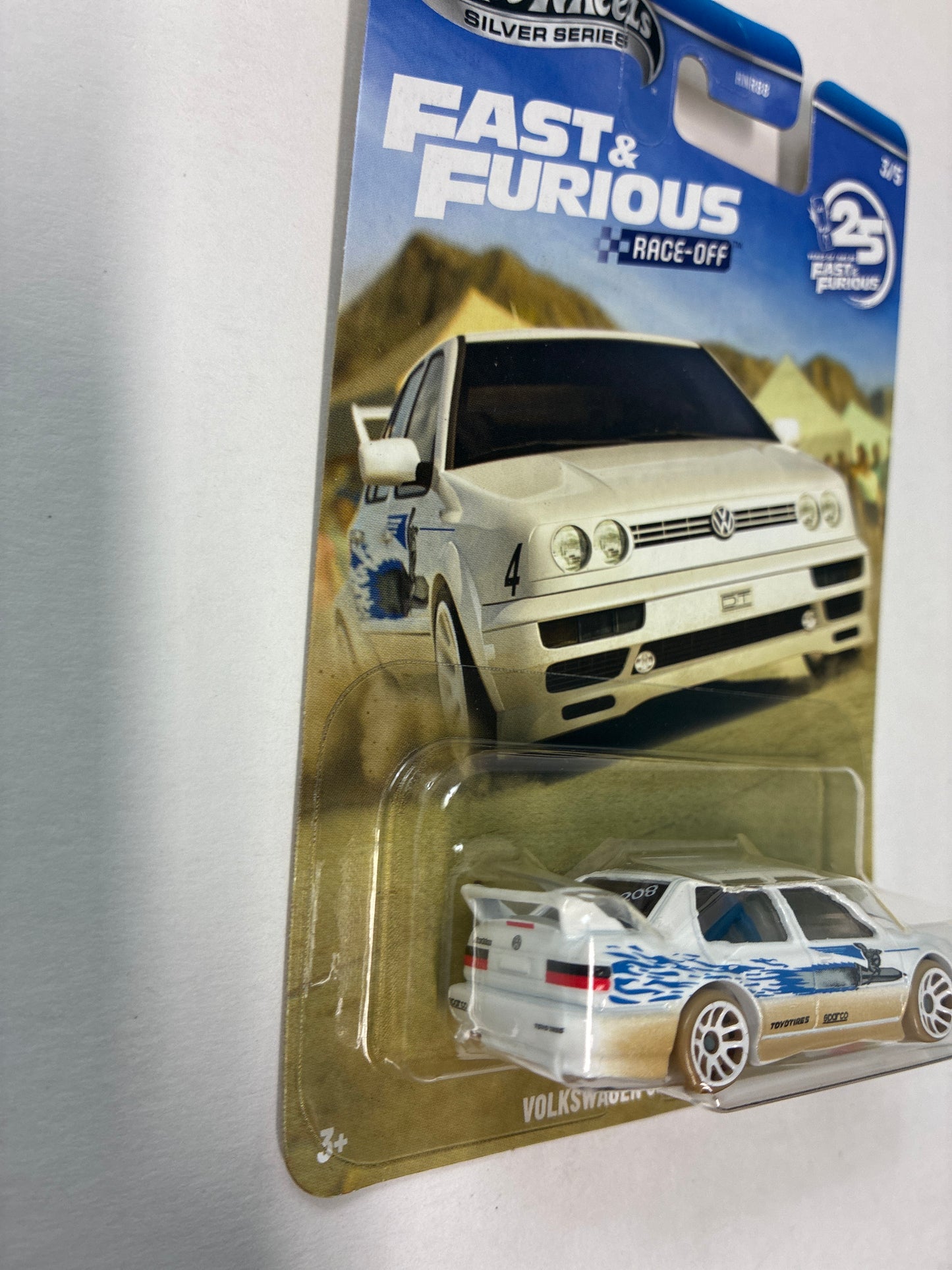 Hot Wheels 1/64 Silver Series Fast and Furious Race-Off Volkswagen Jetta MK3 White - JKX17