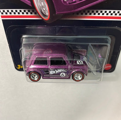 Hot Wheels 1/64 2023 Mail In Morris Mini Purple