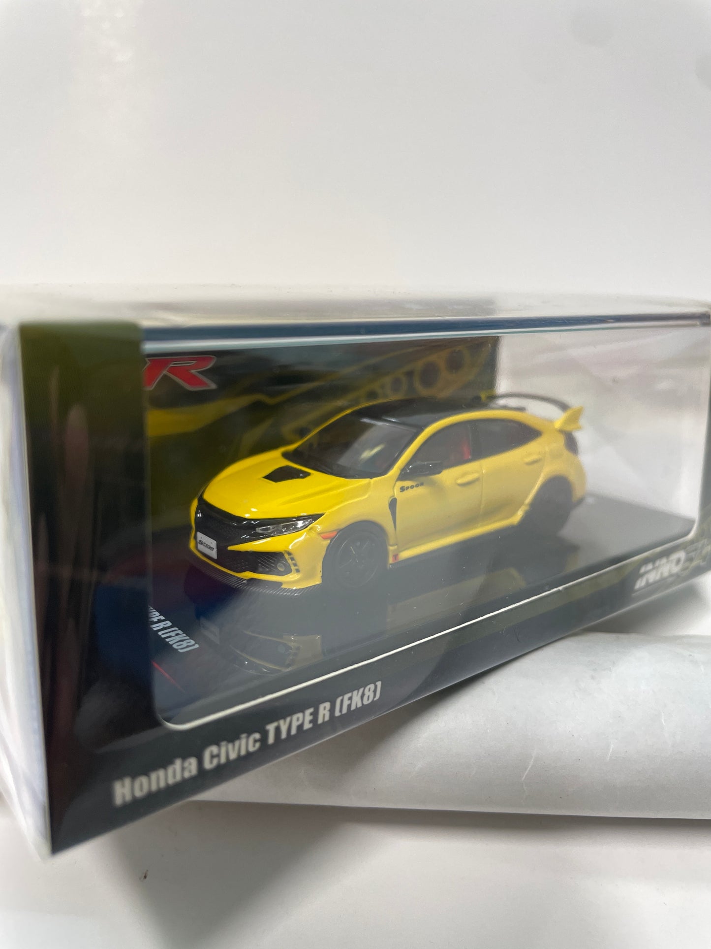 Inno64 1/64 Honda Civic Type R (FK8) Yellow - IN64-FK8-YL