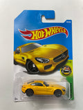 Hot Wheels 1/64 ‘15 Mercedes-Amg Gt Yellow - Damaged Card and Car