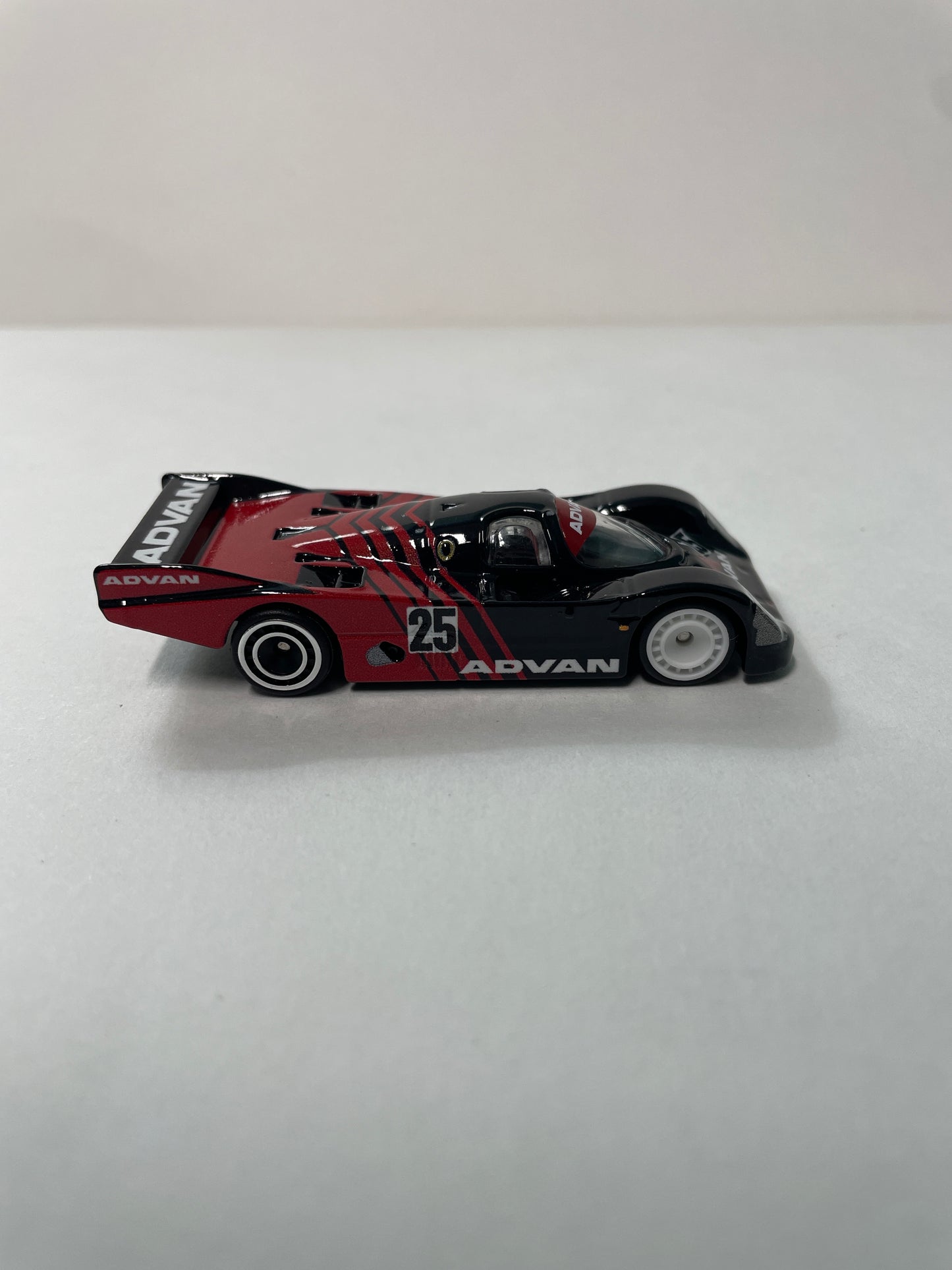 *Loose* Hot Wheels 1/64 Premium Car Culture Box Set Advan Porsche 962 n25 Black & Red