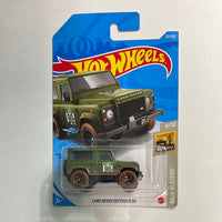 Hot Wheels 1/64 Land Rover Defender 90 Green