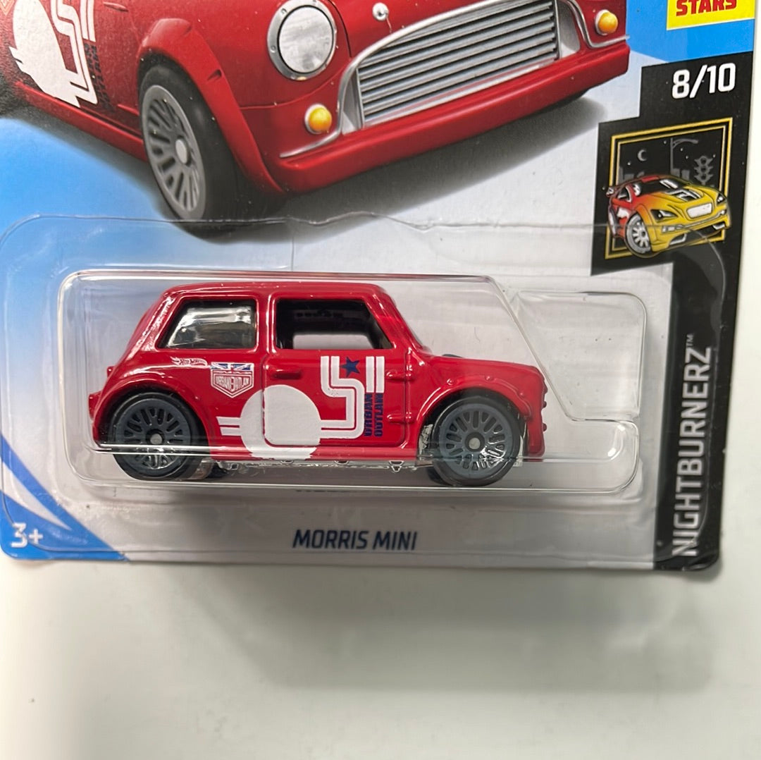Hot Wheels 1/64 Morris Mini Red - Damaged Box