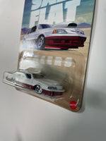 Hot Wheels 1/64 Salt Fiat Racers 1988 Ford T-Bird White & Red