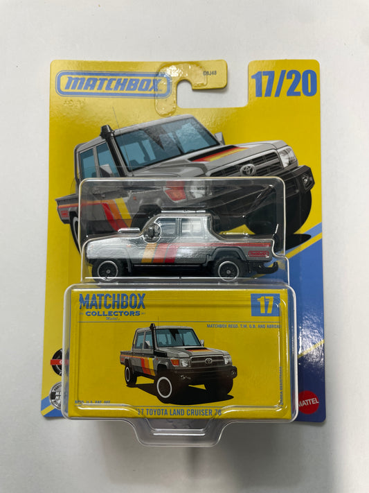 Matchbox Collectors 1/64 '17 Toyota Land Cruiser 78 Grey - JJW10