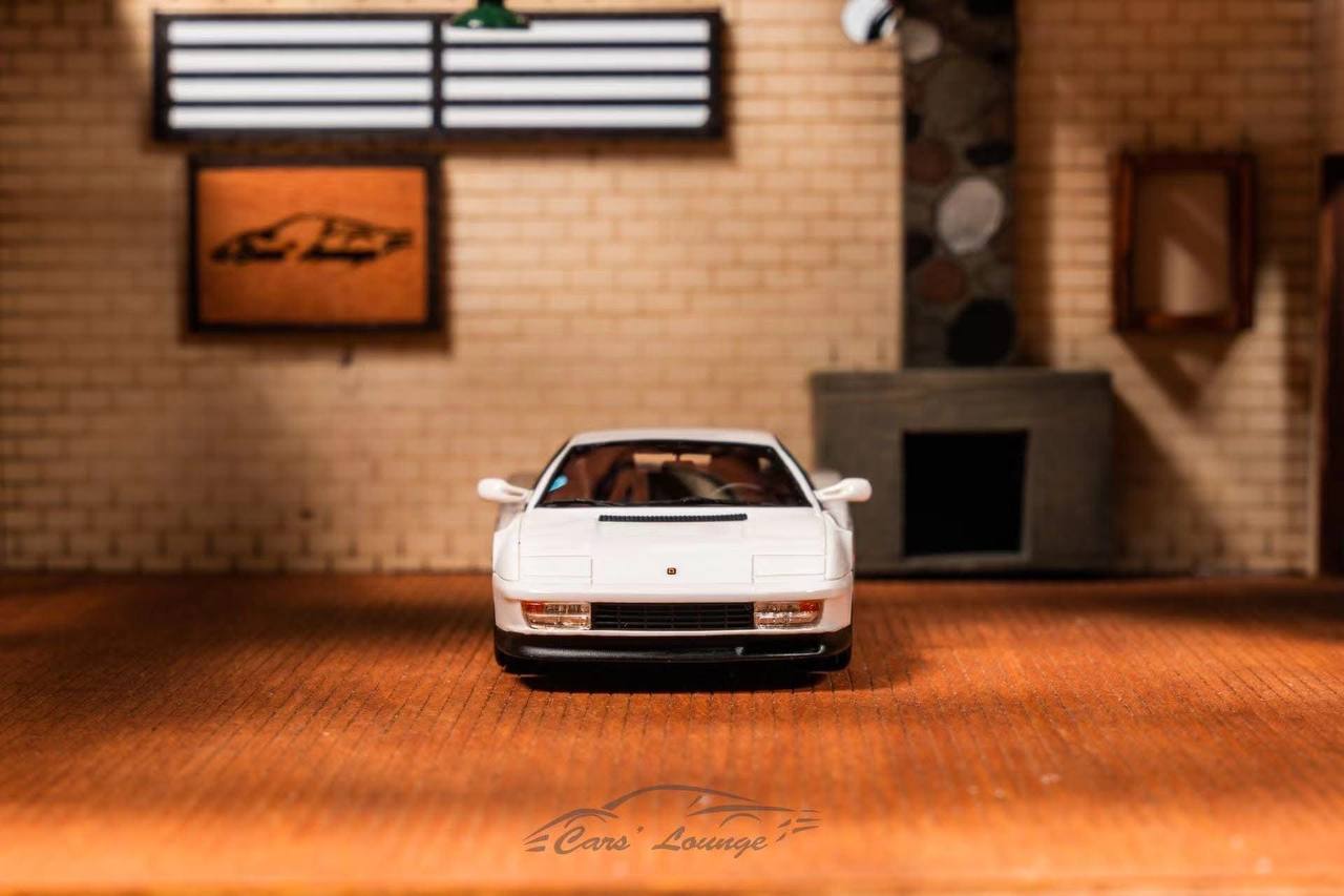 Ferrari Testarossa ホワイト ミニカー KK-Scale 1:18 Ferrari Testarossa Monospecchio US version year 1984