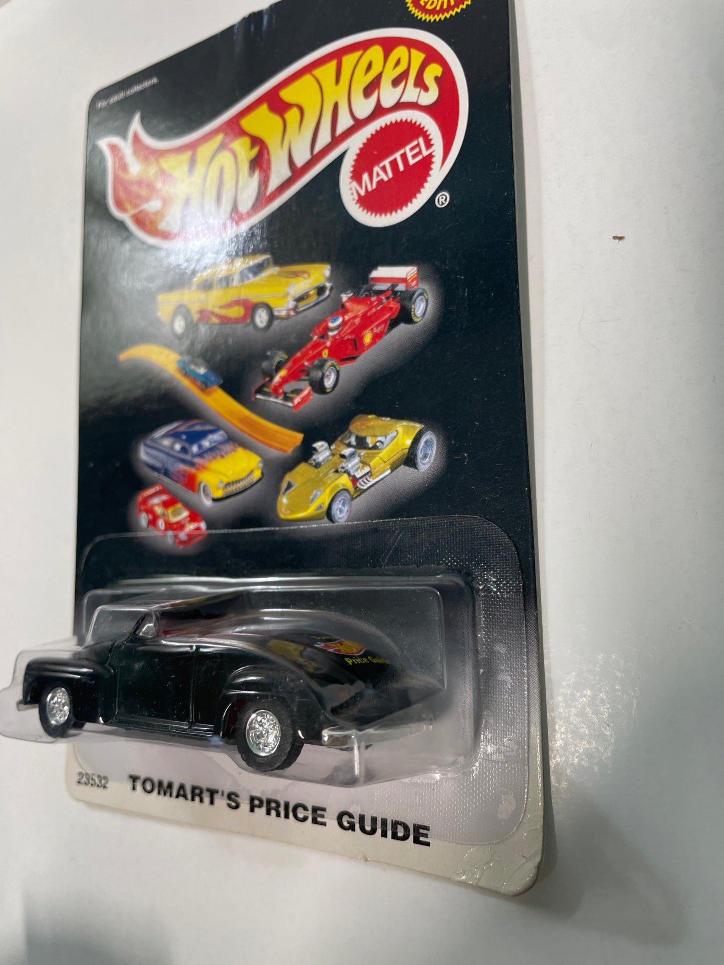 Hot Wheels 1/64 ‘46 Ford Black - Damaged Box