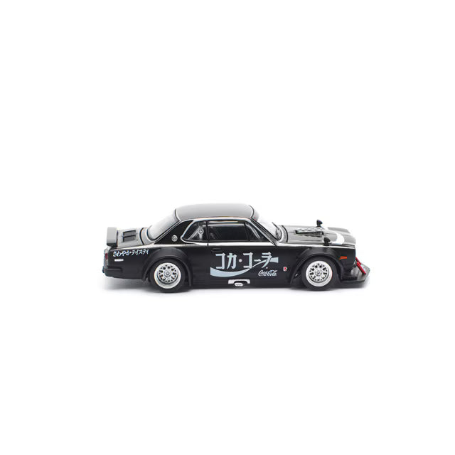Pop Race 1/64 Nissan Skyline GT-R V8 Drift (Hakosuka) JP Coca-Cola Zero Sugar Black - PR64-0161