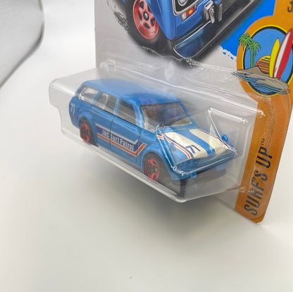 Hot Wheels 1/64 ‘71 Datsun Bluebird 510 Wagon Blue