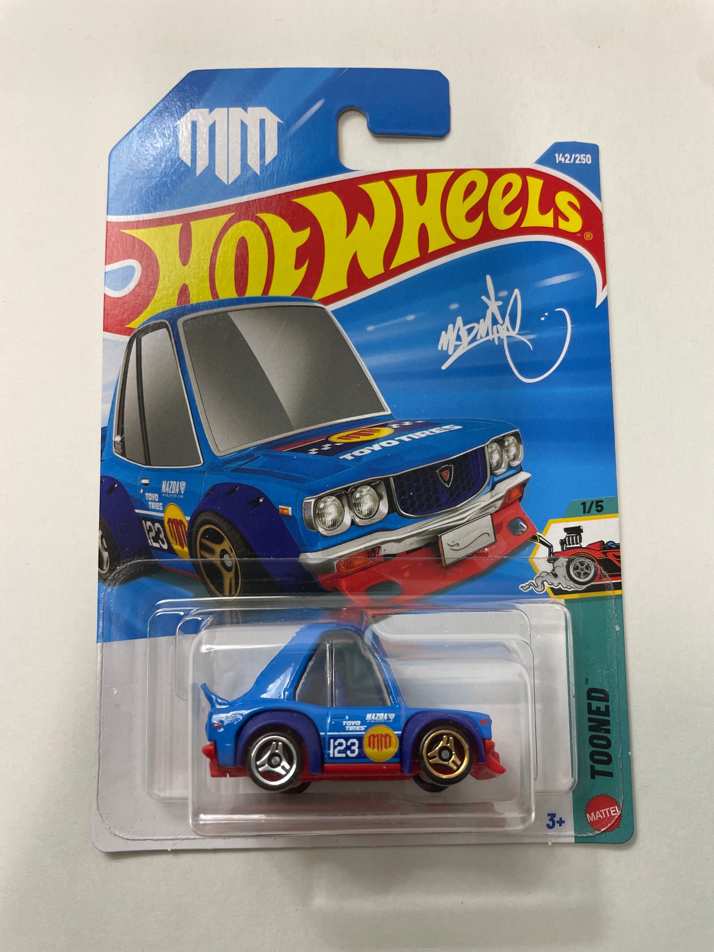 Hot Wheels 1/64 Mazda RX-3 Blue