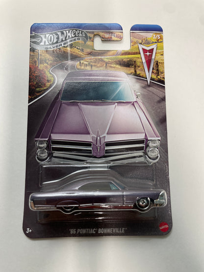 Hot Wheels 1/64 Silver Series Pontiac '65 Pontiac Bonneville Purple - JKY12