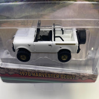 1/64 Greenlight All Terrain Series 15 1970 Harvester Scout White