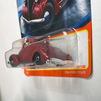 Matchbox 1/64 1936 Ford Coupe Red - Damaged Card