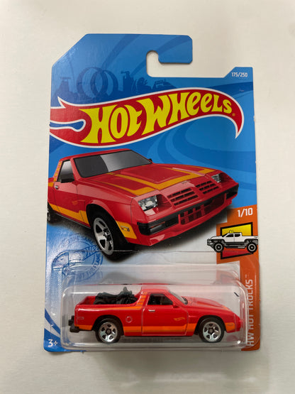 Hot Wheels 1/64 ‘82 Dodge Rampage Red - Damaged Box