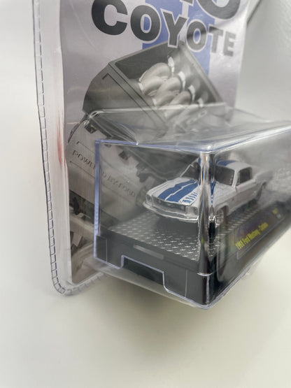 M2 Machines 1/64 Ford 5.0 Coyote 1968 Ford Mustang - Custom White - Damaged Box