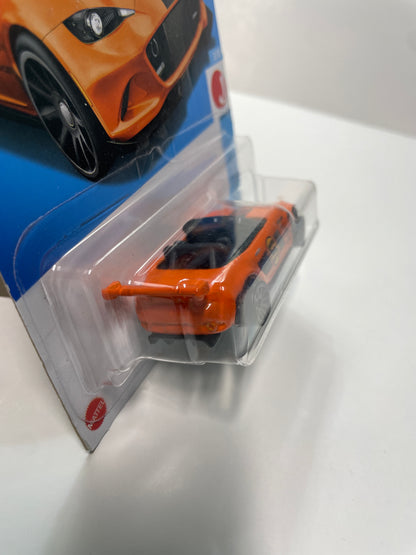Hot Wheels 1/64 '15 Mazda MX-5 Miata Orange - Damaged Card