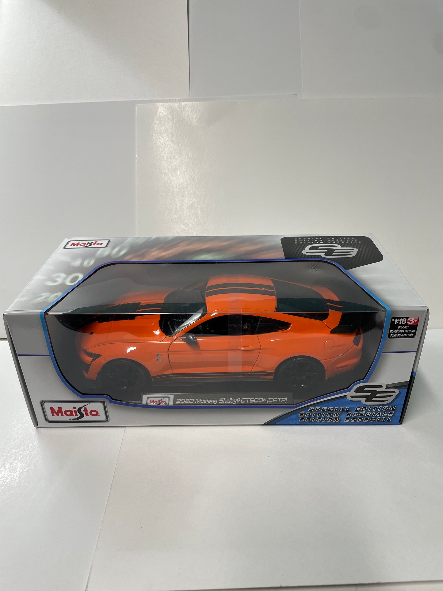 Maisto 1/18 2020 Mustang Shelby GT500 (CFTP) Orange