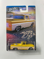 Hot Wheels 1/64 Surf's Up Custom '62 Chevy Pickup Yellow