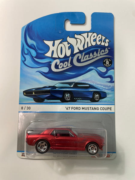 Hot Wheels 1/64 Cool Classics ‘67 Ford Mustang Coupe Red