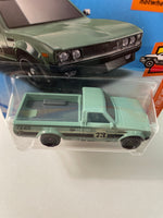 Hot Wheels 1/64 Datsun 620 Short Card Green