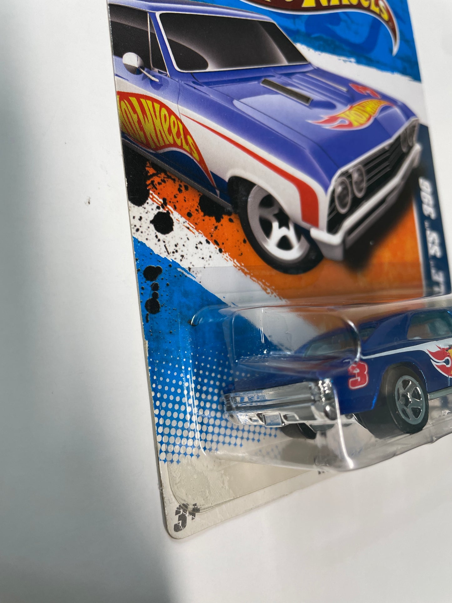 Hot Wheels 1/64 ‘67 Chevy Chevelle SS 396 Blue - Damaged Box