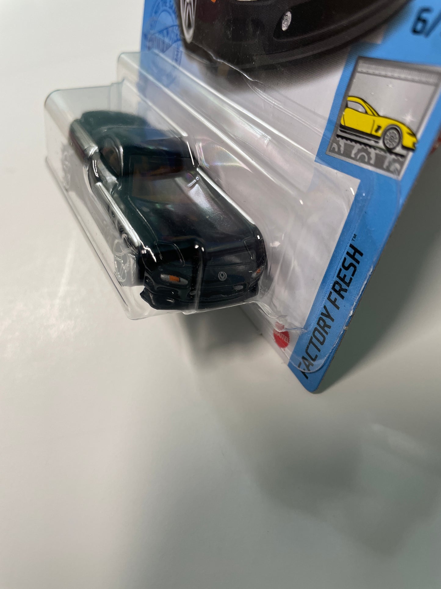 Hot Wheels 1/64 ‘95 Mazda RX-7 Black - Damaged Box