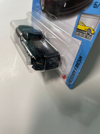 Hot Wheels 1/64 ‘95 Mazda RX-7 Black - Damaged Box