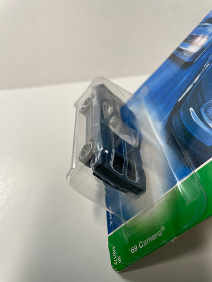 Hot Wheels 1/64 Treasure Hunt '69 Camaro Blue - Damaged Box