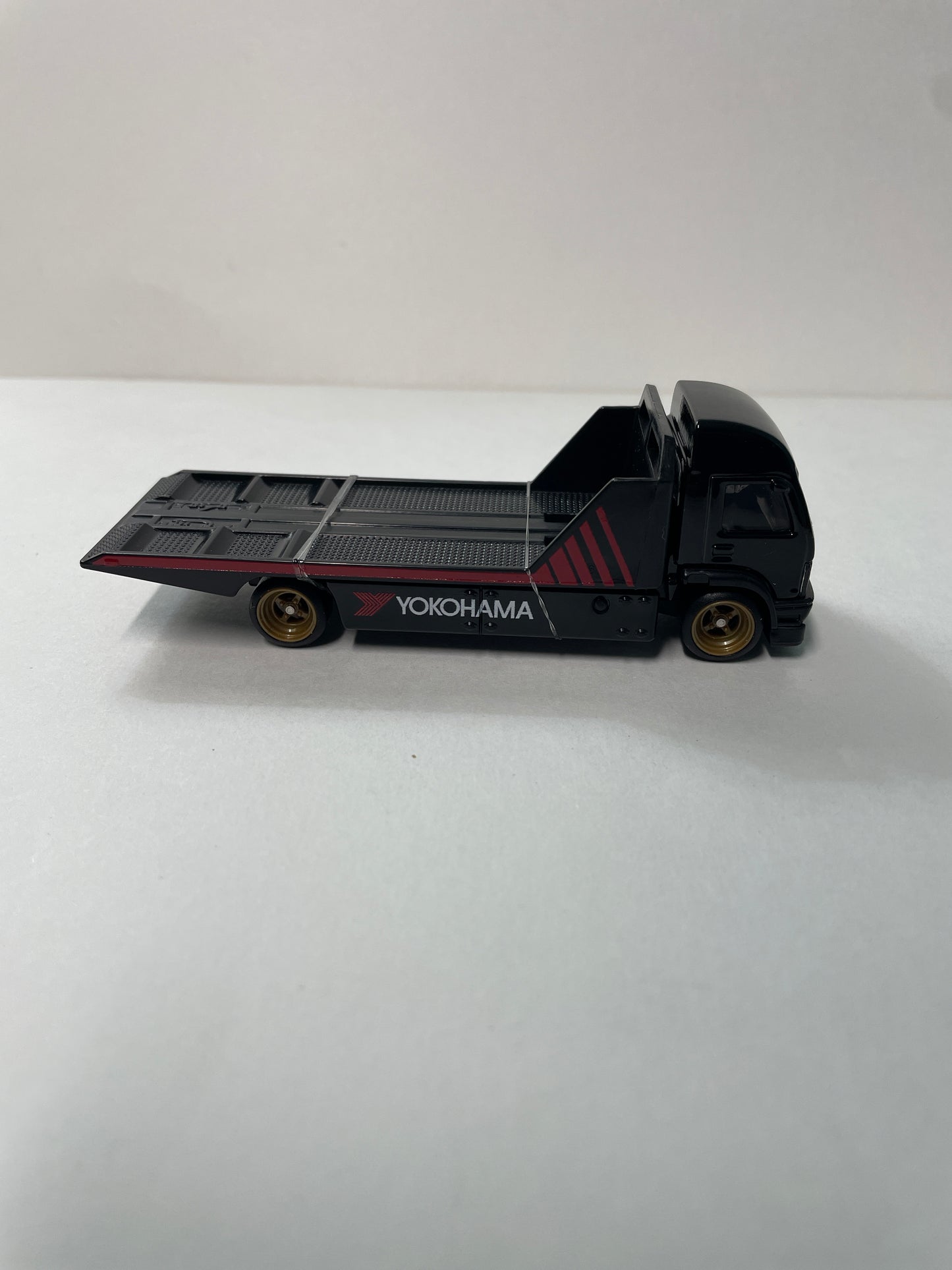 *Loose* Hot Wheels 1/64 Premium Car Culture Box Set Advan Aero Lift Yokohama Black & Red