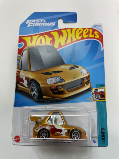 Hot Wheels 1/64 Fast & Furious ‘94 Toyota Supra Orange
