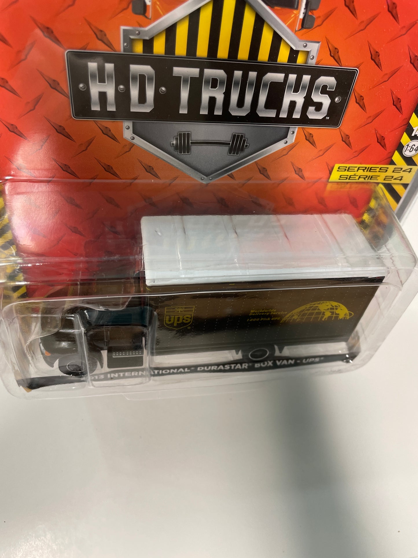 Greenlight 1/64 HD Trucks 2013 International Durastar Box Van UPS Black