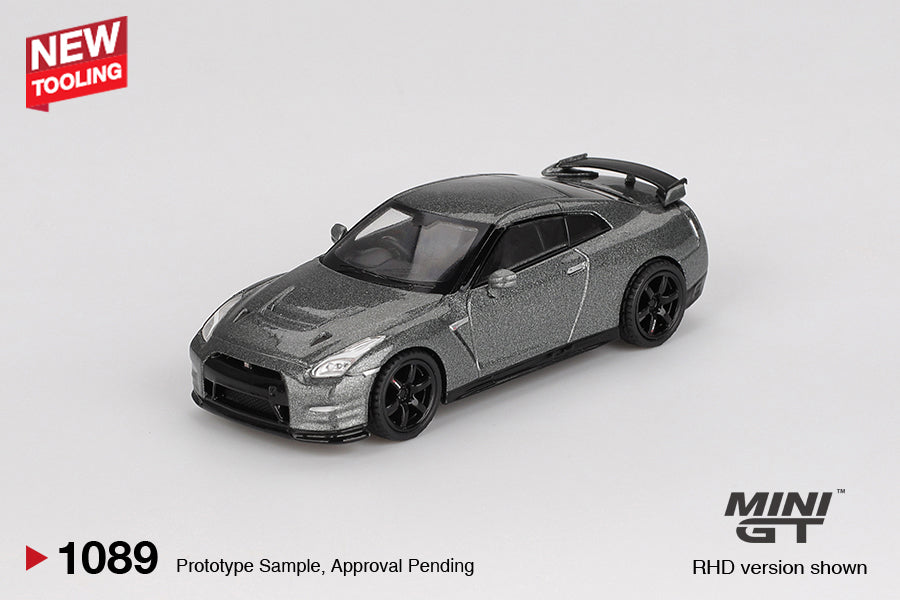 Mini GT 1/64 Nissan GT-R Nismo R35 CRS Version Dark Metal Gray - MGT01089
