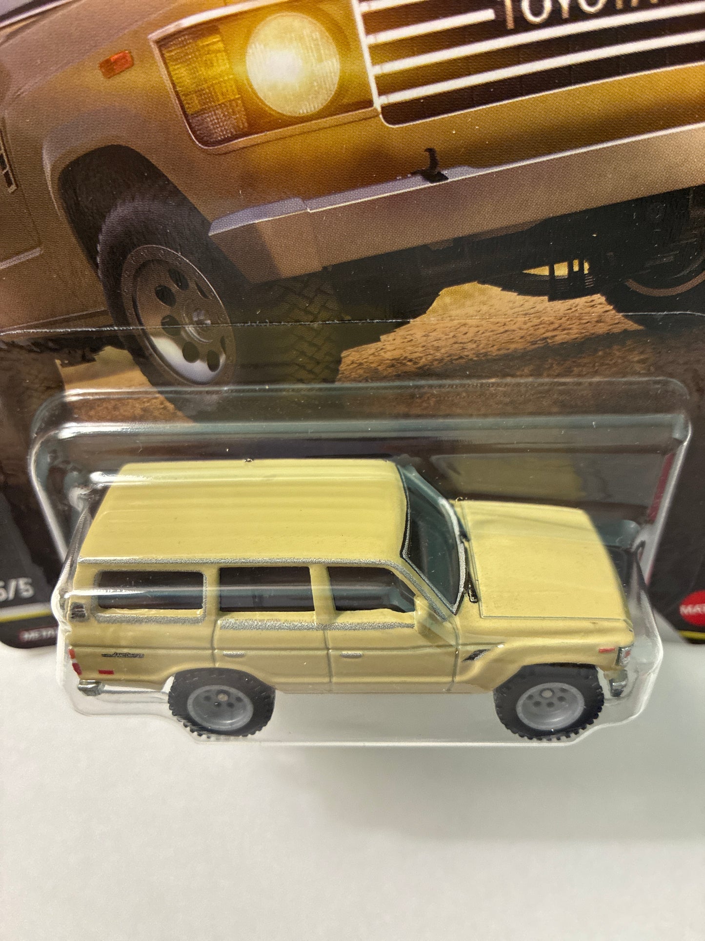 Hot Wheels 1/64 Fast & Furious 2026 Mix Q Toyota Land Cruiser FJ60 Beige - JHW76
