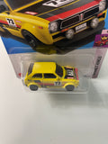 Hot Wheels 1/64 ‘73 Honda Civic Custom Yellow